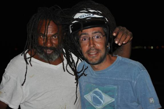 Novos amigos, em Spanish Point, à oeste de Hamilton, nas Bermudas